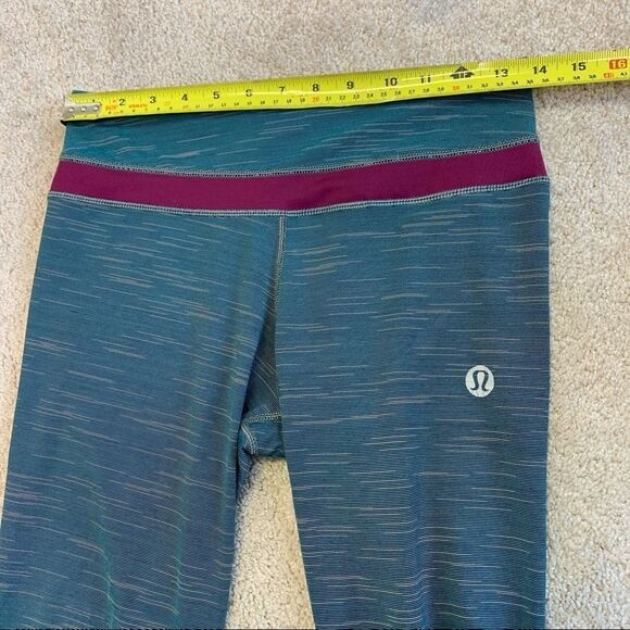 LULULEMON Teal Aquamarine With Purple Leggings Size 4 - Picture 4 of 8